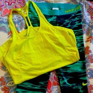 Nike Leggings & Underarmour Shirt workout set